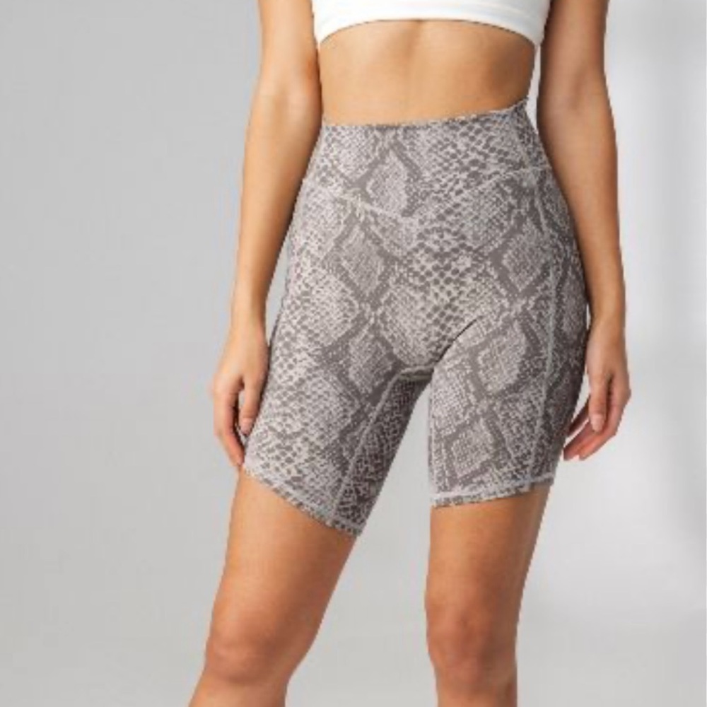 🩶 BALANCE ATHLETICA VITALITY Gray Snake Print Women's Shorts